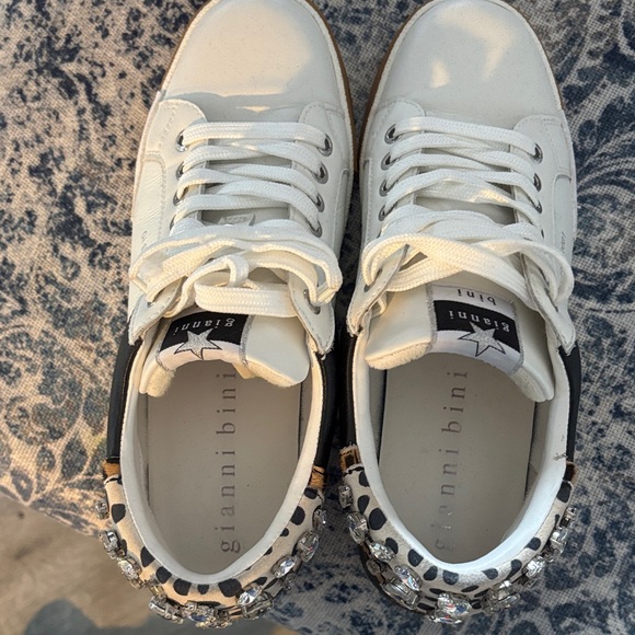 Gianni Bini Shoes - Gianni Bini White and Black Embellished Sneakers